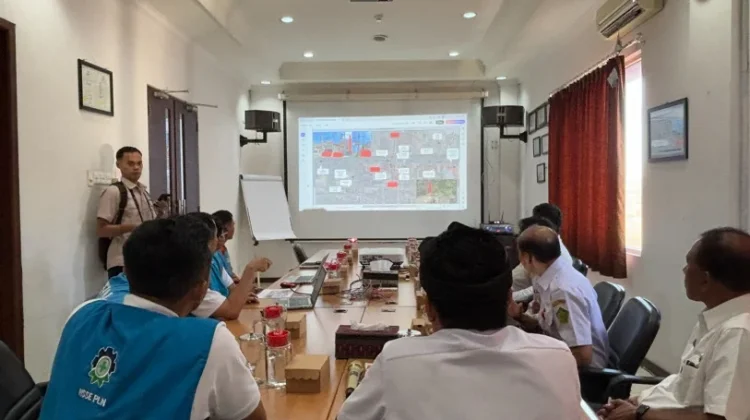 Pemkab Jembrana dan PLN Bahas Penataan Titik Nol Negara