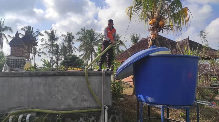 BPBD Jembrana Salurkan 97 Ribu Liter Air Bersih