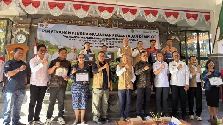 SD Tribaja Raih Penghargaan Program Swasembada Pangan Berbasis Sekolah