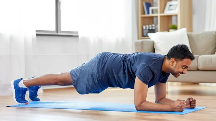 Manfaat Latihan Plank untuk Memperkuat Otot Inti dan Postur Tubuh