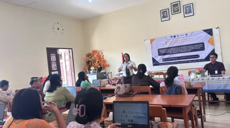 EduSpeak-AI Undiksha Perkuat Literasi Teknologi Guru SD Jinengdalem