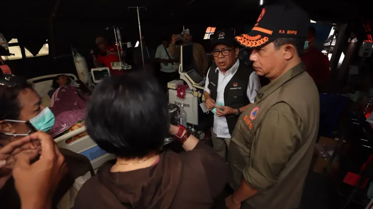 RSUD Manggarai Terdampak Gempa M7,7, BNPB Siapkan Rumah Sakit Lapangan
