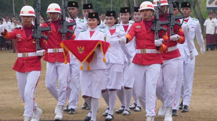Bupati Kembang Pimpin Upacara HUT ke-81 RI di Jembrana