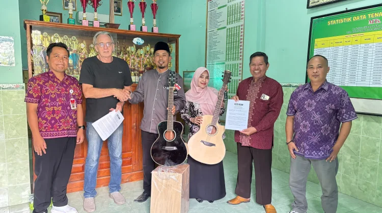Gerokgak Bangun Ekosistem Musik Pelajar, Tak Sekadar Bagi Alat