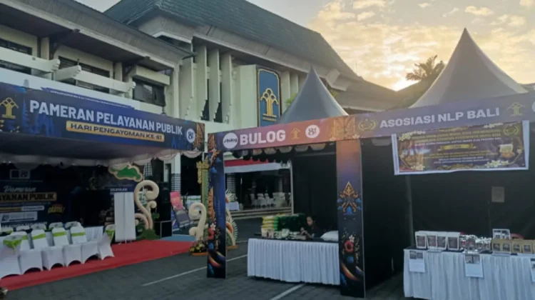 Tiga Kopi Desa Gobleg Tarik Antusias Pengunjung Pameran UMKM Bali