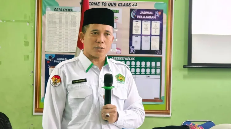 Kasi Pendis Buleleng Tekankan Etika Digital Pelajar, Saring Sebelum Sharing