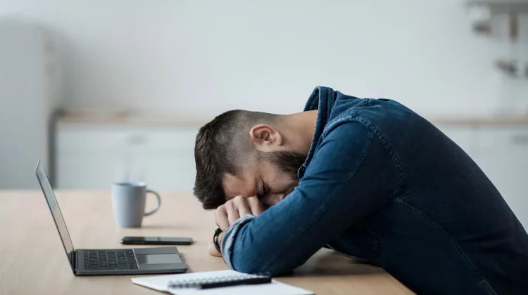 Mengenal Mental Fatigue, Kelelahan Mental yang Kerap Tidak Disadari
