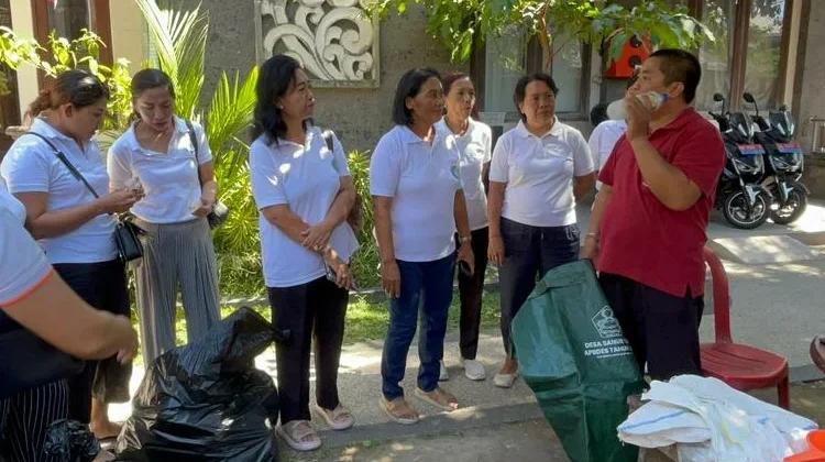 Pengomposan Jadi Metode Olah Sampah Organik Rumah Tangga yang Murah dan Cepat