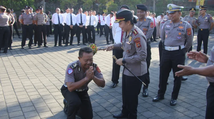Jelang Purnabakti, Ipda Wayan Suadnyana Naik Pangkat