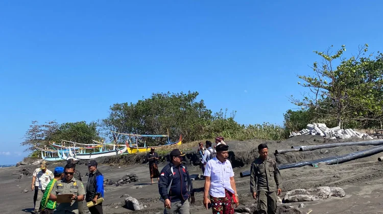 Satpol PP Jembrana Cek Tambak Perancak, Temukan Izin Belum Lengkap