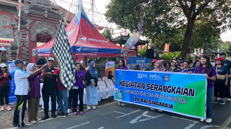 Jalan Sehat RRI FEST 2026 Semarakkan Hari Radio Ke-81 di Singaraja