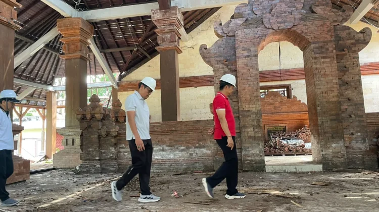 Wantilan Pura Jagatnatha Jembrana Direhab, Ditargetkan Rampung Oktober
