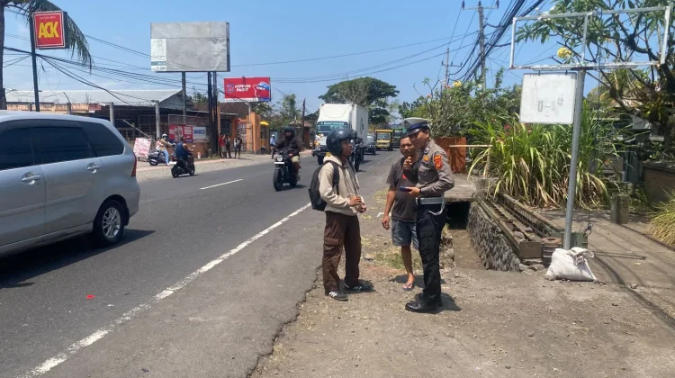 Truk Boks Tabrak Pengendara Motor, Satu Orang Meninggal Dunia