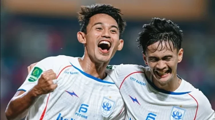 Gol Menit Akhir, Semen Padang dan PSIS Berbagi Angka 1-1