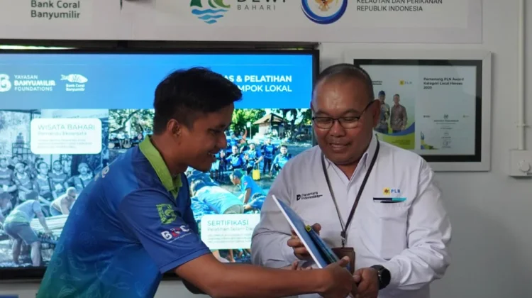 PLN Dukung Pemulihan Terumbu Karang Lovina lewat Bank Coral Banyumilir