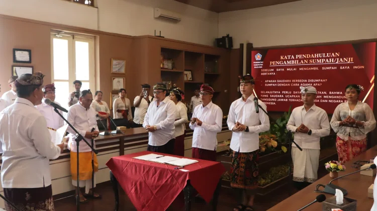 Lantik 7 ASN, Sutjidra: Jangan Pindah, Buleleng Masih Kekurangan Pegawai