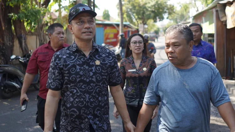Proyek Drainase Berjalan, Komisi II DPRD Buleleng Pastikan PKL Tak Direlokasi