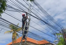 Kabel Fiber Optik Ditata, Pemkab Buleleng Kaji Jalur Bawah Tanah