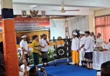 Bupati I Nyoman Sutjidra Tekankan Strategisnya Lokasabha IX PHDI Buleleng