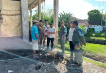 Satpol PP Jembrana Hentikan Pembangunan Toko Belum Berizin PBG