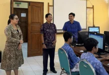 Disdikpora Buleleng Lakukan Monev Gladi TKA di Spensaraja