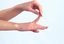 Finger Stretch Efektif Atasi Pegal Jari Tangan