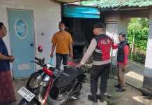 Kunci Motor Nyantol, Lansia Busungbiu Kehilangan Kendaraan