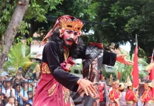 Parade Budaya 9 Kecamatan Meriahkan HUT ke-422 Kota Singaraja