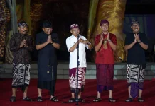 Puncak HUT Singaraja, Koster Apresiasi Kepemimpinan Sutjidra–Supriatna