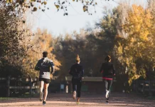 Tren Jogging Pagi Hari Meningkat di Kalangan Masyarakat