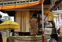 Sarad Simbol Bhuana Agung dan Bhuana Alit