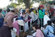 Aksi Kartini, Perempuan Buleleng Bersih-Bersih Pantai Kubujati