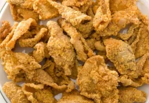 Rahasia Kriuk Tak Tertahankan: Cara Mudah Membuat Keripik Kulit Ayam Gurih di Rumah