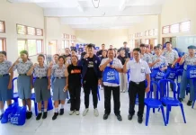 Wujud Nyata Kepedulian, Ikatan Alumni Alfa Prima Rangkul Siswa Terdampak Banjir