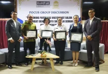 FGD LSM KoMPaK Dorong Regulasi Wujudkan Singaraja Kota Pendidikan