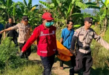 Pria Ditemukan Meninggal Telungkup di Parit Desa Tukad Mungga
