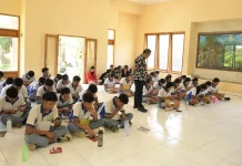 KPU Buleleng Tanamkan Kesadaran Demokrasi kepada Pemilih Muda