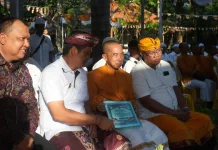 Bupati Jembrana Resmikan Prasasti 50 Tahun Vihara Empu Astapaka