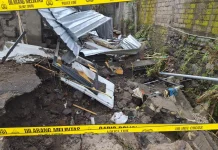 Banjir di Baktiseraga Sebabkan Rumah Roboh, Seorang Warga Meninggal Dunia