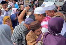 Jemaah Haji Jembrana Tiba di Tanah Air, Disambut Haru Keluarga dan Pemerintah