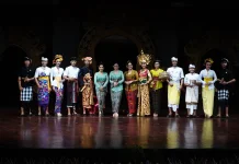 Parade Busana, Buleleng Angkat Tradisi Desa Tua di PKB 2026