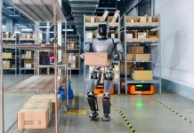 Robot Humanoid Merambah Dunia Kerja: Ancaman Nyata atau Babak Baru?
