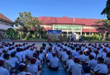 MPLS Ramah di SMPN 1 Singaraja Tekankan Adaptasi dan Karakter Diikuti 418 Siswa