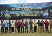 Aksi Bersih dan Normalisasi Danau Buyan Libatkan Berbagai Elemen Masyarakat