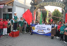 HUT ke-68, SMPN 2 Singaraja Perkuat Kebersamaan Warga Sekolah