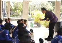 KPU Buleleng Bekali Paskibra dengan Literasi Demokrasi dan Pemilu