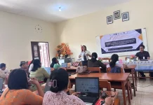EduSpeak-AI Undiksha Perkuat Literasi Teknologi Guru SD Jinengdalem