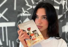 Selebritas Dunia yang Punya Klub Buku Sendiri