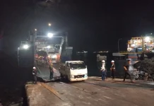 KMP Perkasa Prima 5 Mati Mesin di Selat Bali, 19 Penumpang Dievakuasi