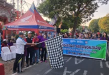 Jalan Sehat HUT ke-81 RRI, Dekatkan Radio dengan Masyarakat